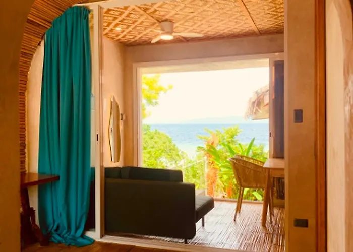 Villa Beachfront Sunset Sky On 1,5 Km Lambug Beach, Kawasan Falls 10 Min, Moalboal - The Verge Cebu *