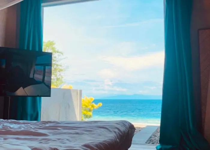 Beachfront Sunset Sky On 1,5 Km Lambug Beach, Kawasan Falls 10 Min, Moalboal - The Verge Cebu Villa Badian