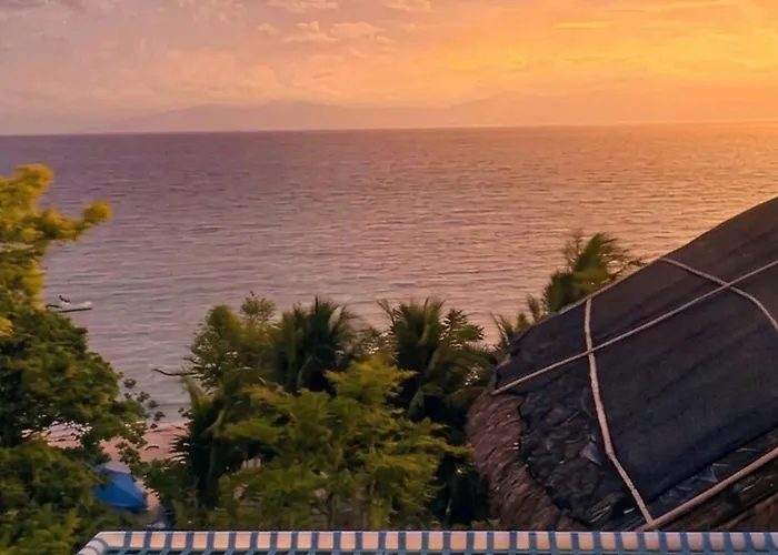 Willa Beachfront Sunset Sky On 1,5 Km Lambug Beach, Kawasan Falls 10 Min, Moalboal - The Verge Cebu *